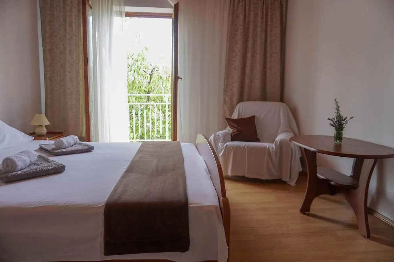 Apartments Jakov Lovran Guest house