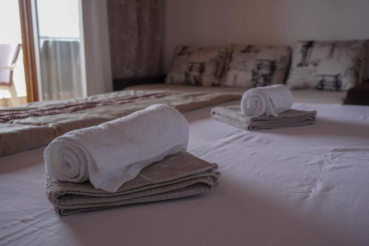 Apartments Jakov Lovran