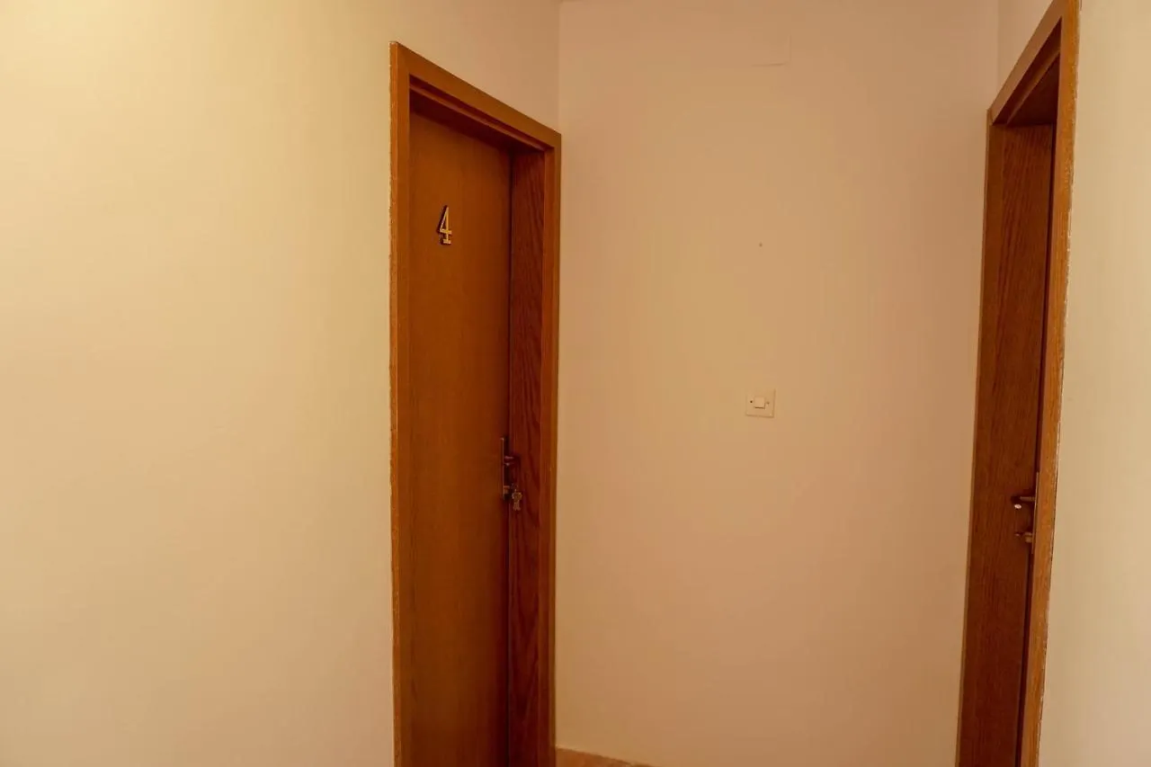 Guest house Apartments Jakov Lovran