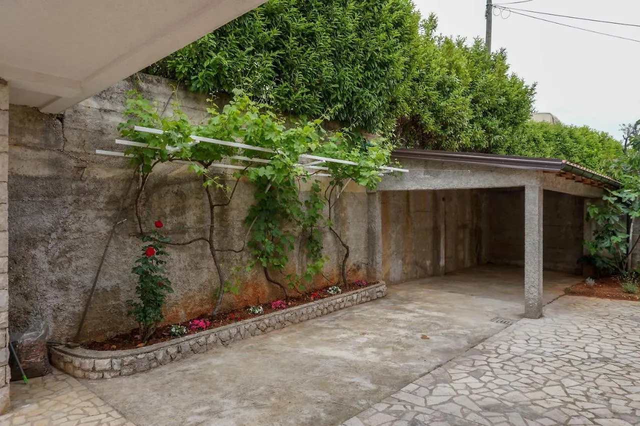 Apartments Jakov Lovran Guest house